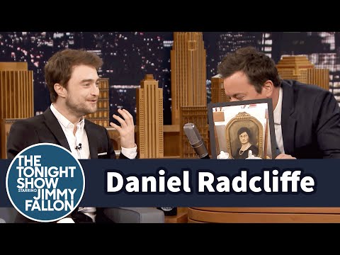 Daniel Radcliffe Might Be a Time-Traveling Stern Old Lady - UC8-Th83bH_thdKZDJCrn88g