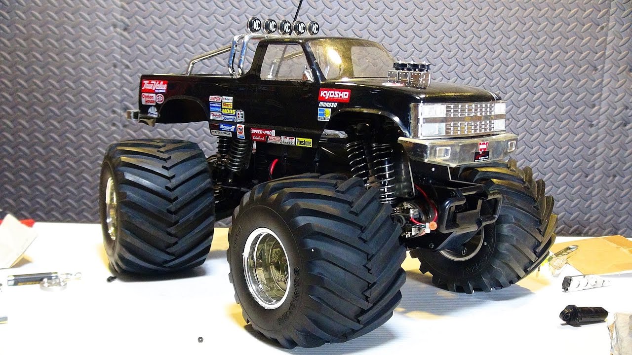 RC ADVENTURES - Vintage Kyosho USA 1, Electric 1/10th Scale Monster