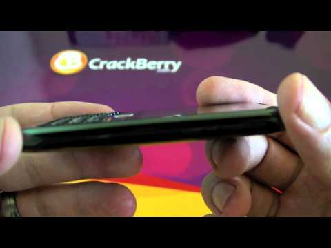 BlackBerry Curve 9360 Unboxing Video! - UCtPmovkF983Fd7syP9UFJLw