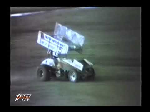 DTN DIRT REELS...SPRINTCARS.  1985 Bunbury Speedway. - dirt track racing video image