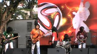 Soulmaker - through the fire and flames(Dragonforce cover) Djarum Super Soccer