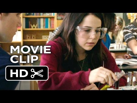 The DUFF Movie CLIP - Duffy Lab (2015) - Mae Whitman, Robbie Amell Comedy HD - UCkR0GY0ue02aMyM-oxwgg9g