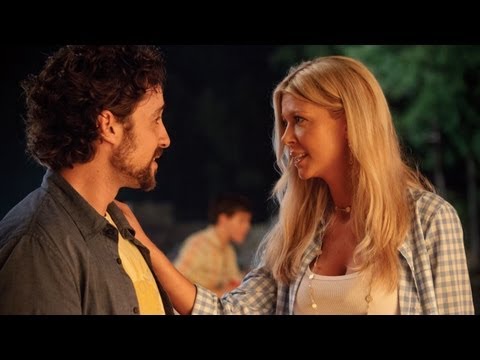 AMERICAN REUNION's Tara Reid & Thomas Ian Nicholas Put on a Show! - STUDIO SECRETS - UC93DEJOBeet3XXZlJy2uJuA