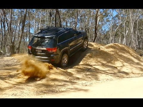 Dirt Mound Climb Challenge (Jeep, Nissan, Toyota) @ Newnes - UCkgNx6AVxTvtkhvd4_XJwzA