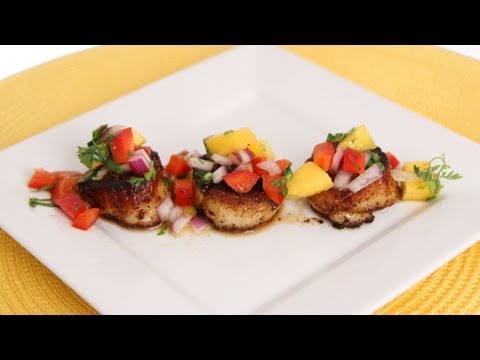 Seared Scallops with Mango Salsa Recipe - Laura Vitale - Laura in the Kitchen Episode 609 - UCNbngWUqL2eqRw12yAwcICg