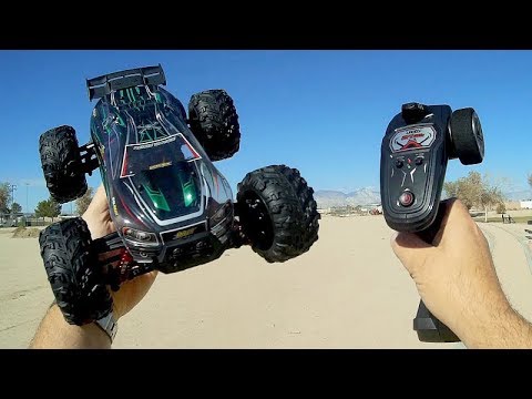 Xinlehong 9136 1/16 Scale 4WD RC Car Test Drive Review - UC90A4JdsSoFm1Okfu0DHTuQ