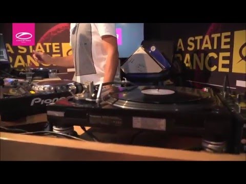 ASOT Radio 750 (The Sound of Vinyl) - UCs62UNZ_46pbkq-CRjxX6ZA