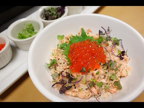 Salmon Donburi - How To Make Sushi Series - UCbULqc7U1mCHiVSCIkwEpxw