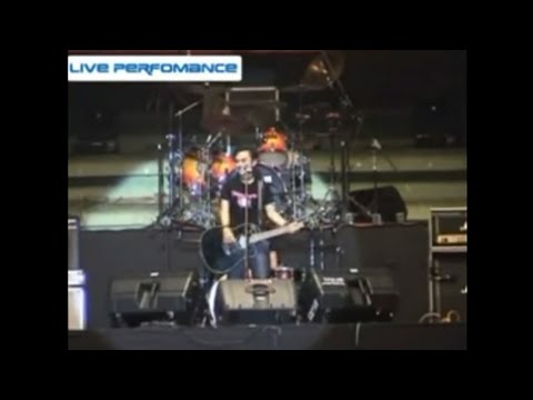 Coolkhas band Takkan Pernah Live