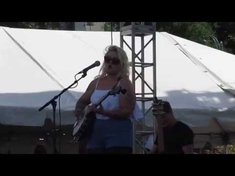 Elle King - Song of Sorrow