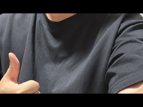 雑談する男