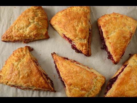 Scones Filled With Jam Recipe Demonstration - Joyofbaking.com - UCFjd060Z3nTHv0UyO8M43mQ