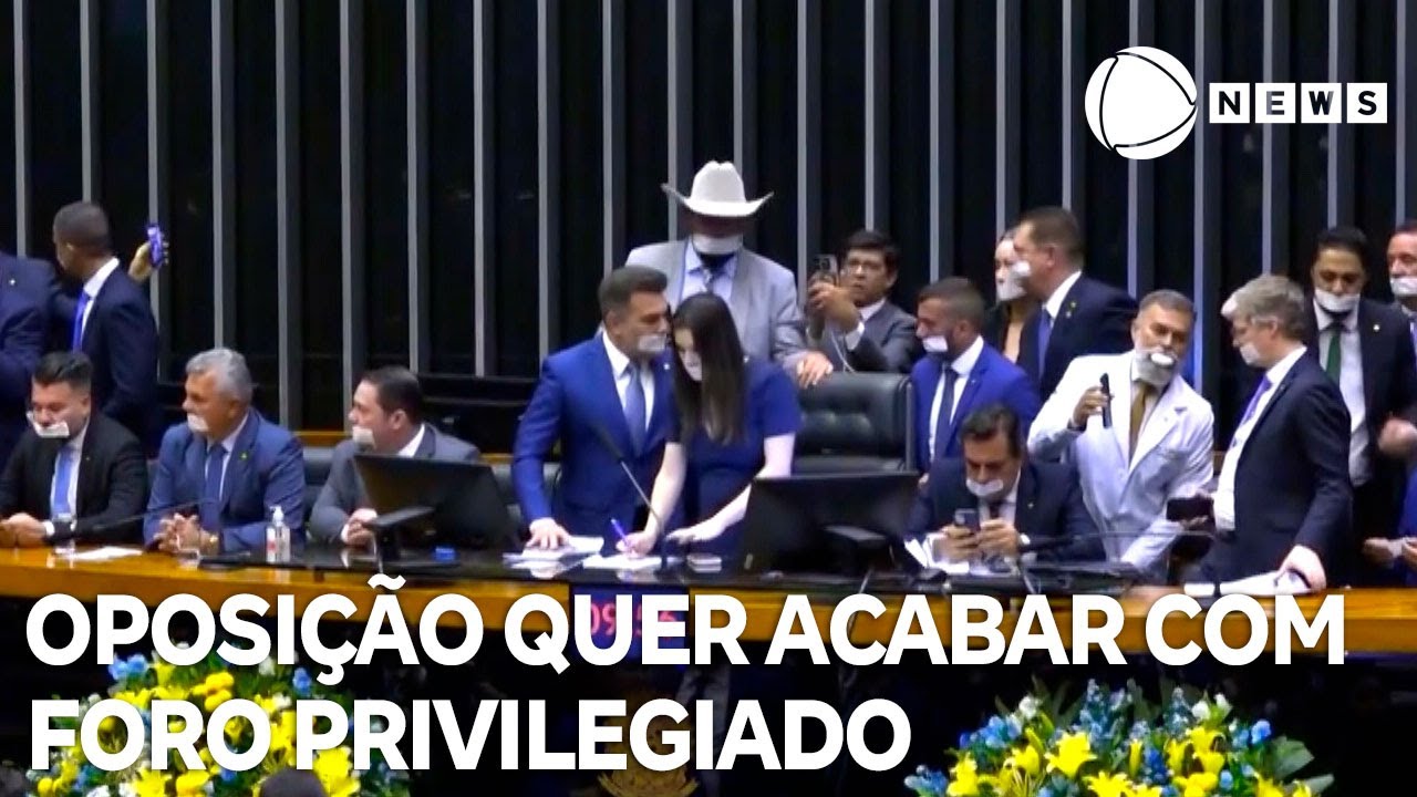 Oposição quer acabar com foro privilegiado para parlamentares