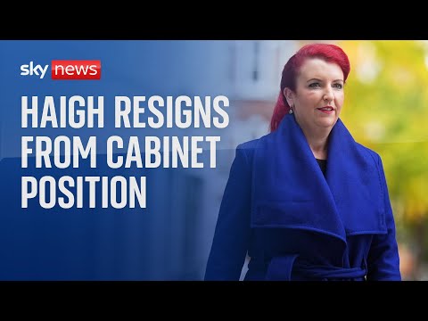 Transport secretary Louise Haigh resigns after mobile phone 'mistake'