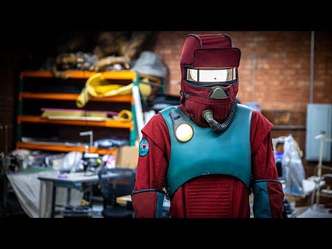 Designing the Stranger Things Season 3 Biohazard Suit! - UCiDJtJKMICpb9B1qf7qjEOA