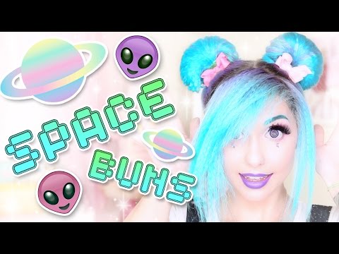 Space Buns Hair Tutorial / Crimped Mouse Ears Hair Tutorial - UCiWbNSajTR_7gxfjaXxExJQ