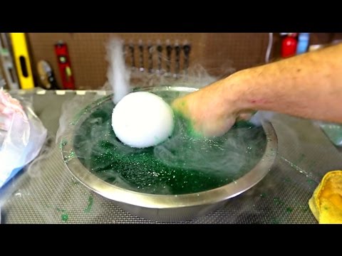 What Happens If You put Dry Ice into Slime? - UCe_vXdMrHHseZ_esYUskSBw