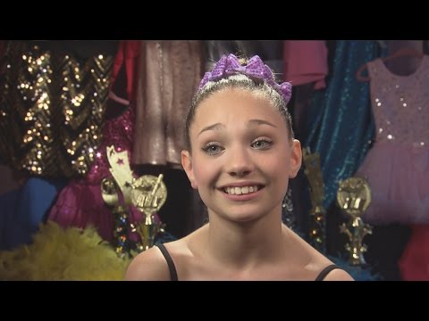 Maddie Ziegler on Controversial Sia Video: Shia LaBeouf's Hygiene Was an Issue - UCdtXPiqI2cLorKaPrfpKc4g