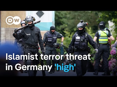 German interior minister warns of terror attack risk | DW News