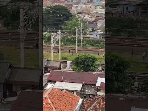 #viral #trending #hiburan #keretaapi