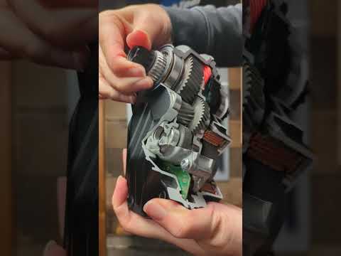 Ever wondered what’s inside a BOSCH CX motor? 👀⚙️ This is what powers your ride 🔋⚙️