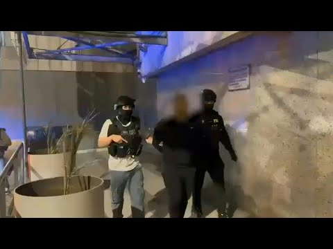 Chilean police arrest a man accused of kidnapping a Venezuelan dissident | AFP
