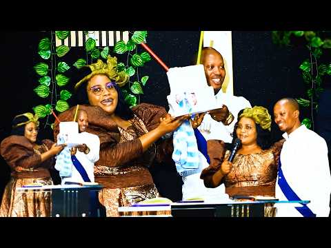 Incwii🥰Bwa mbere Pst MUTESI Atunguye UMUGABO We KWISABUKURU Ye kuruhimbi Umva AMAGAMBO AMUBWIYE twes