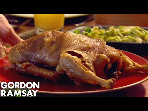 Crispy Roast Duck Pancakes with Black Bean Dipping Sauce | Gordon Ramsay - UCIEv3lZ_tNXHzL3ox-_uUGQ