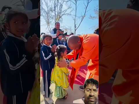 t ek bacchi #Yogi Adityanath ke Janata Darbar mein #pahunchi