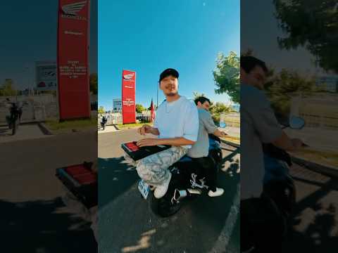 @honda bikes sounds different! 🏍️ #hornet750 #hondamotorcycles #hondamondemotofr #honda