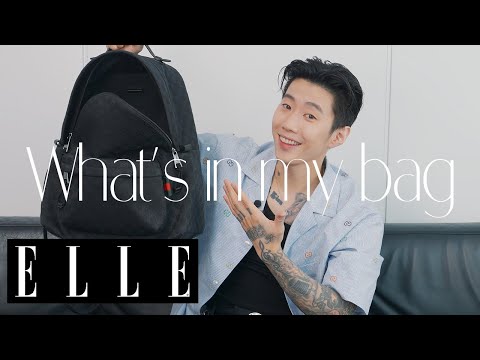 【Jay Park】お気に入りのコンビニドリンクは？　韓国ヒップホップシーンのレジェンドが私物を公開🖤｜What's in my bag｜ELLE Japan
