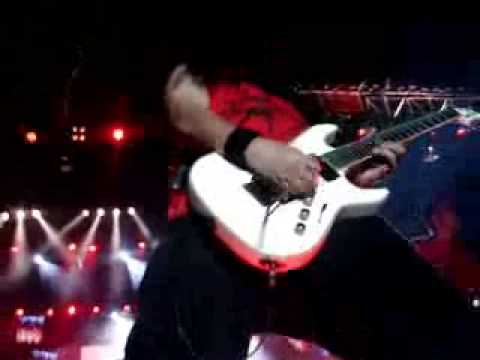 BURGERKILL, KOIL, FADLY PADI) & KARINDING ATTACK   Tiga Titik Hitam