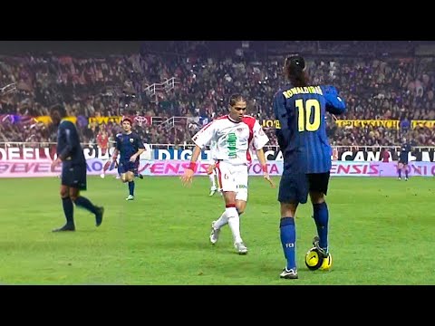 The Day Ronaldinho Destroyed Dani Alves & Sergio Ramos