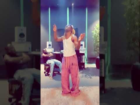 CHINO KASHAZAMA EBHANA HIYO MIPANDE SIO POA OYA #NIOKOE OUT NOW IN ALL DIGITAL PLATFORMS ENJOY..!!