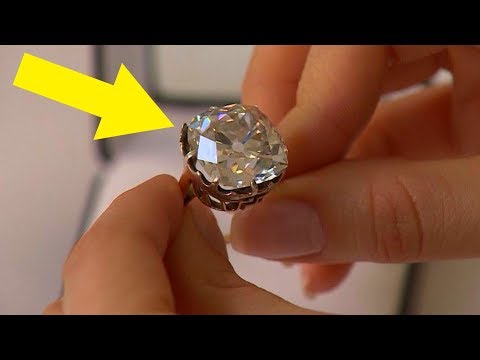 Woman Wears $13 Ring For 30 Years, Looks Again And Realizes She’s A Millionaire - UCOaD4JxNYk29LHbHTOx3SQA