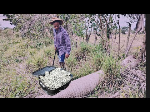 misye jwenn ti valiz lajan sa nan jaden gad saki pwal pase