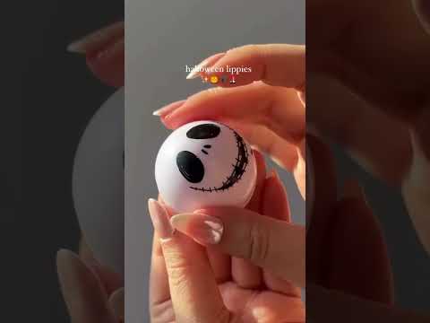 I’m so sad that Halloween is here and almost over 🥲 heres a little lippie compilation to