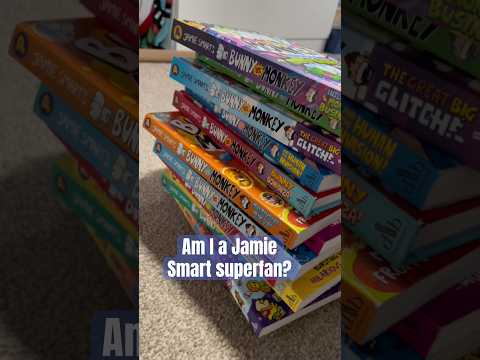 I’ve got too many Jamie Smart books… 📚 🐒🐰😸