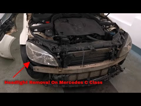 Comment démonter le phare avant de la Mercedes Classe C w204 ?