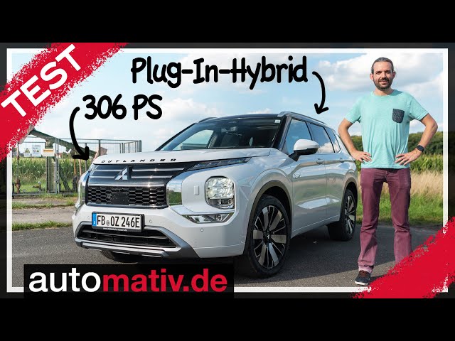 Der neue #Mitsubishi Outlander PHEV (2025/2026) zeigt sich im Test als echtes Technik-Paket: 2.4-Liter-Vierzylinder-Saugmotor kombiniert mit zwei starken Elektromotoren, 306 PS Systemleistung und cleverem Allradantrieb (sogenannter "S-AWC").
Beeindruckend sind Qualität und Ausstattung – besonders im Luxury-Paket. Doch beim Thema Ladegeschwindigkeit bleibt er mit CHAdeMO und nur 3,6 kW AC-Laden spürbar hinter der Zeit zurück.
Im Video klären wir unter anderem: Fahrgefühl und Alltagseindruck, Stärken in Verarbeitung und Technik, Schwächen bei der Ladeinfrastruktur, Preis-Leistung im Vergleich zur Konkurrenz.
Der Grundpreis des Outlander liegt bei rund 46.000 Euro, der Testwagenpreis mit TOP-Luxury-Paket lag bei rund 61.000 Euro.

Kapitelübersicht:
00:00 - Intro, Technische Daten und Marktüberblick
03:23 - Exterieurdesign, Motor und Antrieb
08:33 - Tank, Laden, Ladegeschwindigkeit
10:40 - Heckdesign, Kofferraum, Variabilität, Anhängelast
13:53 - Fondbereich, Sitzprobe Rücksitzbank, Qualität
16:18 - Sitzprobe Cockpit, Multimediasystem, Bildschirme
19:30 - Fahrdynamik Überland
30:50 - Fahrdynamik Autobahn, Höchstgeschwindigkeit, Assistenz
33:53 - Fazit zum Mitsubishi Outlander PHEV (2026)

Weitere Informationen, wie Ausstattung, Preise, weitere Bilder und Details finden Sie wie gewohnt bei uns im Online-Magazin in der Rubrik "Test" auf AUTOmativ.de/test
Alle weiteren Auto-News gibt es auf AUTOmativ.de/news
__
AUTOmativ.de wurde 2009 in Frankfurt (a. M.) als Online-Magazin für Automobile und Wohn-/Expeditionsmobile gegründet. Heute sitzt die Redaktion in Leonberg und Braunschweig und veröffentlicht hauptsächlich Fahrzeugtests und -reviews von Neufahrzeugen. Da momentan aber die Displays immer größer werden, der Charakter der Autos aber verschwindet, widmet sich vor allem Benjamin Brodbeck zunehmend auch klassischen Fahrzeugen.
__
AUTOmativ.de ist unabhängig und frei. Die vorgestellten Fahrzeuge sind meistens Pressetestwagen, die direkt durch den Hersteller gestellt werden. Reisekosten werden in der Regel durch den Hersteller übernommen - Kraftstoffkosten zahlt die Redaktion in der Regel selbst.
Wir finanzieren uns über Werbeeinnahmen auf unserer Hauptseite sowie hier über die Werbemöglichkeiten von Youtube.
Weitere Informationen zu uns, wie wir uns finanzieren und Hintergründe sowie Transparenz zu unserer Arbeitsweise finden Sie auf AUTOmativ.de/impressum
