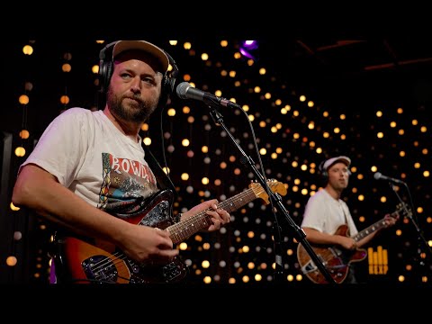 Quivers - Pink Smoke (Live on KEXP)