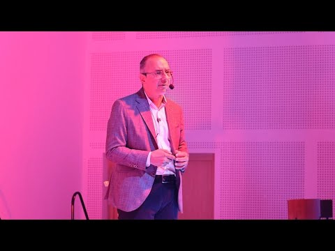 ¡Que la Vida no termina…! | Armando Gomez Correa | TEDxAspaen Neiva Youth