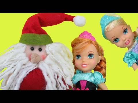 SANTA comes to ELSA & ANNA toddlers ! One of them can't find her gift! Lots of Christmas presents! - UCQ00zWTLrgRQJUb8MHQg21A