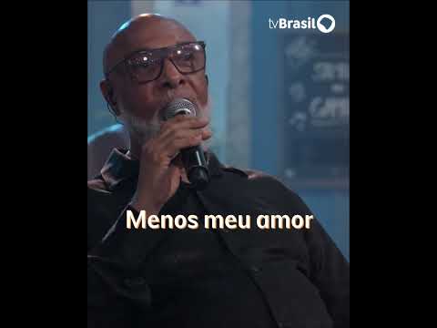 Mauro Diniz canta "Tudo, menos amor" no #SambaNaGamboa