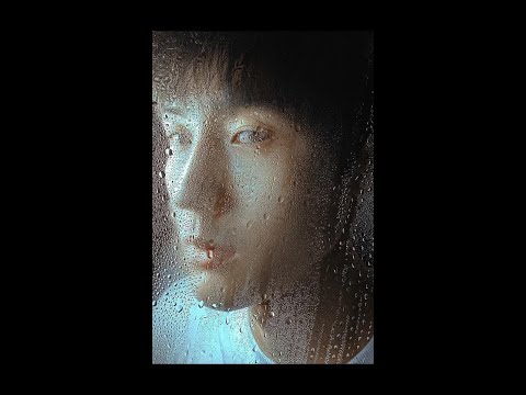 一直以来都很随缘 但每一张照片 也算是用心去做了#自拍#手机摄影#玻璃门拍照 @DOU+小助手