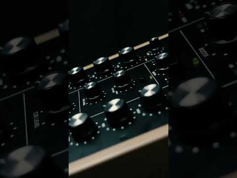 Headliner Pro Mixer - In The Lab