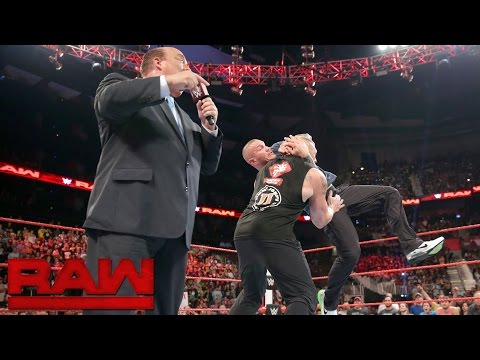 Randy Orton invades Raw to attack Brock Lesnar: Raw, Aug. 1, 2016 - UCJ5v_MCY6GNUBTO8-D3XoAg