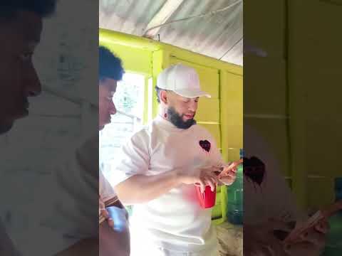 volvio la flaca  #axelbuenisimo  #humor #elreydelasbromas