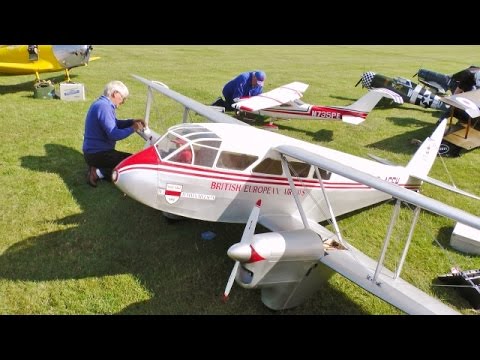 ③ GIANT SCALE RC AIRCRAFT SHOW LINE COMPILATION - LMA RAF COSFORD AIRSHOW - 2015 - UCMQ5IpqQ9PoRKKJI2HkUxEw