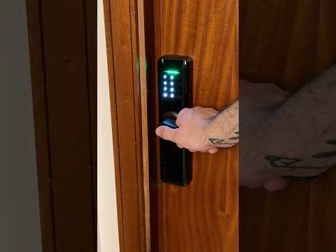 Scopri la Serratura Smart con impronta digitale, chiave e tessere magnetiche, per casa o ufficio